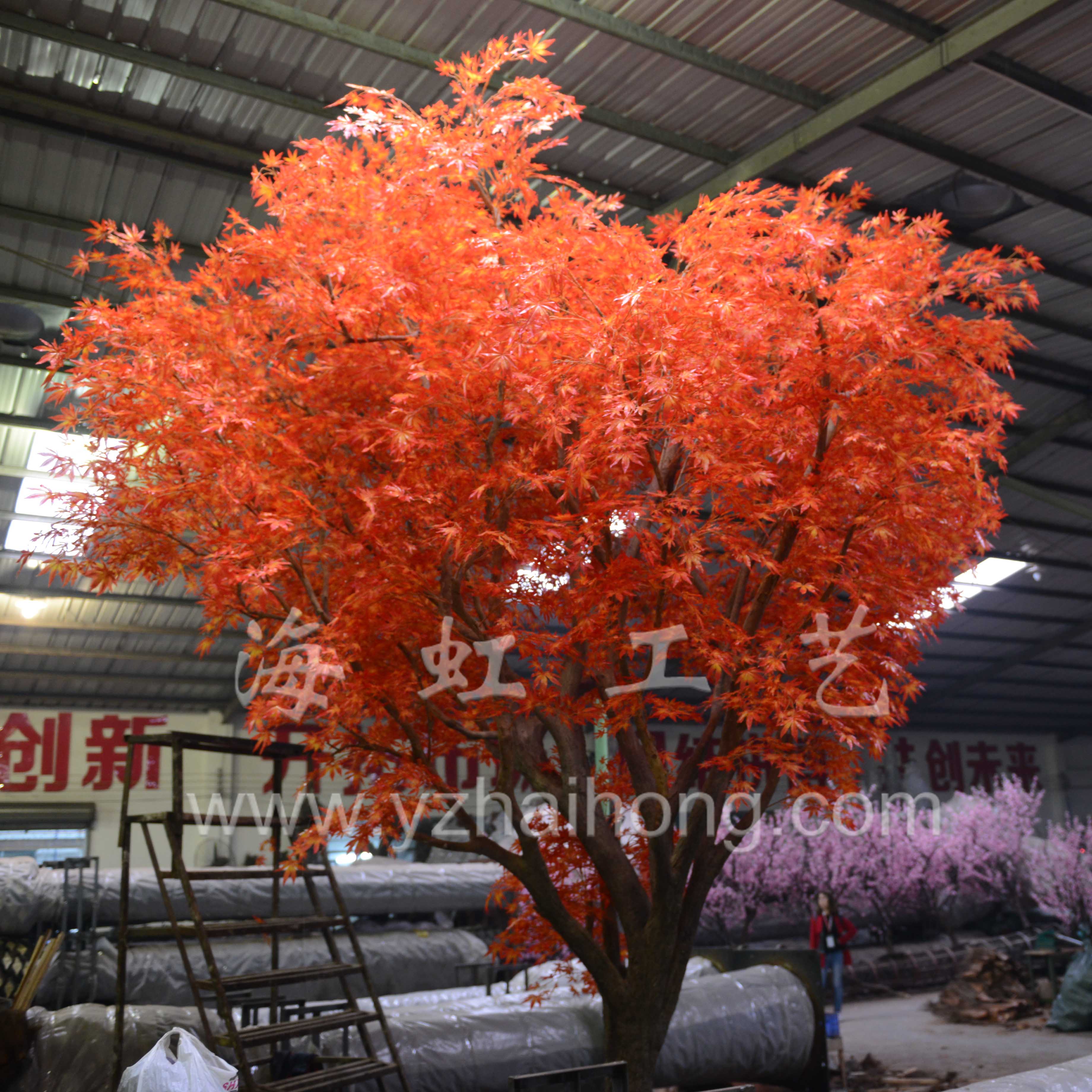 Artificial red maple